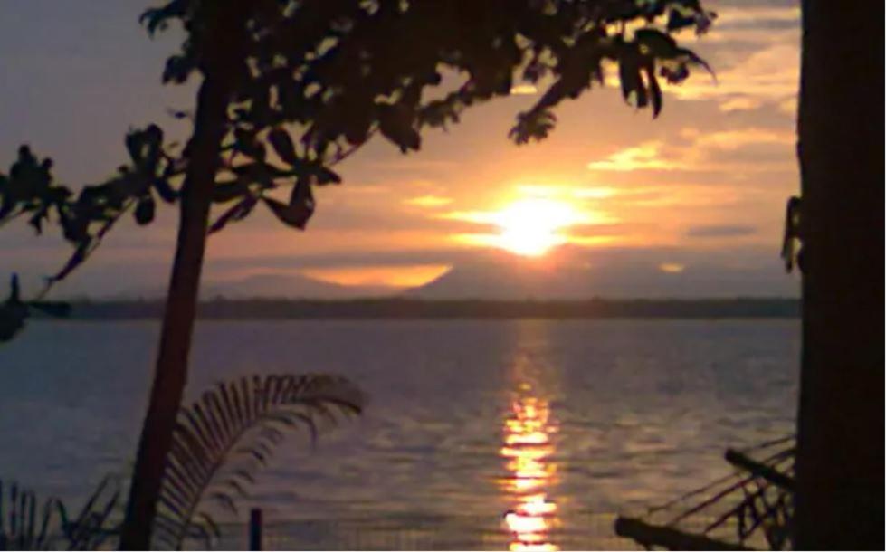 Lovedale Lakeside Homestay Alappuzha Exterior photo